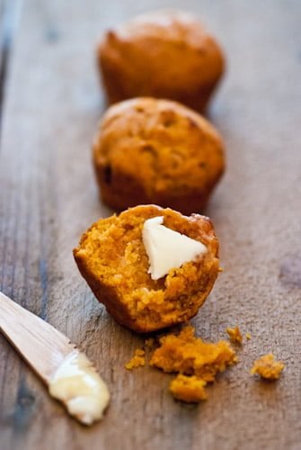2-in-1 Recipe: Spiced Mini Muffins & Apple, Squash & Raisin Puree