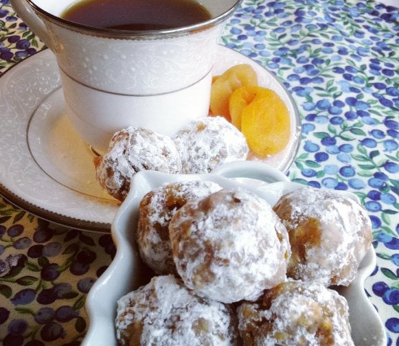 Rolled Apricot & Almond Butter Snack Bites