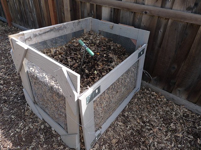 Composting 101: How to Make a Compost Pile