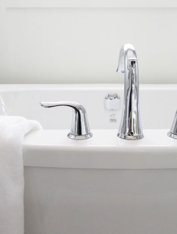 How to Improve Indoor Air Quality by Choosing Truly Green Cleaners
