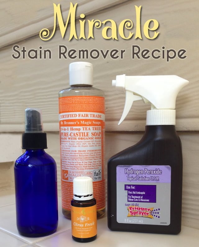 This DIY Miracle Stain Remover works great on grass stains and keeping whites white #stainremover