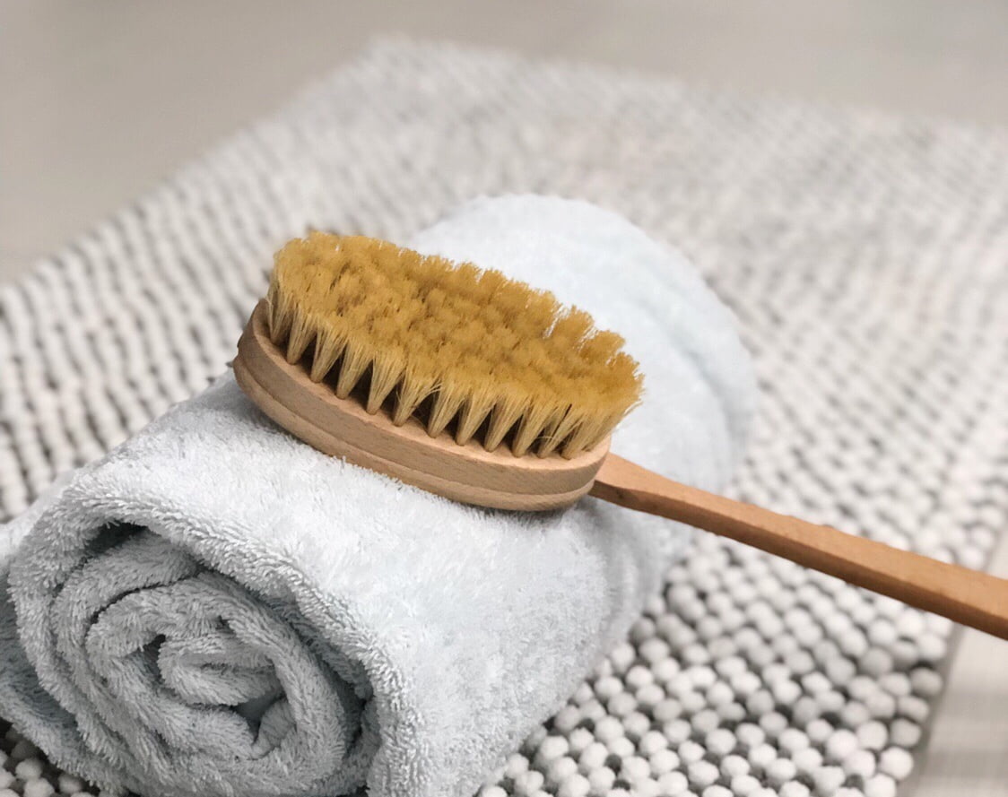 dry skin brushing benefits