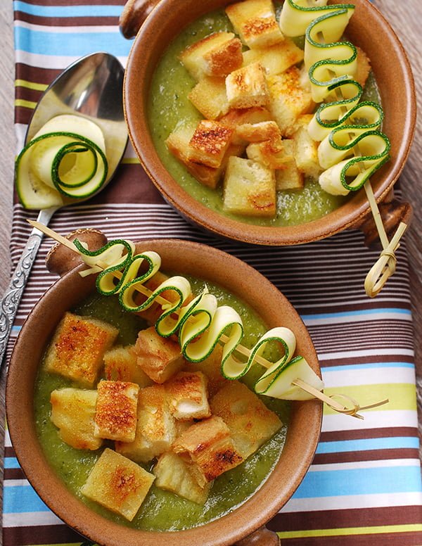 Slow Cooker Creamy Zucchini Soup