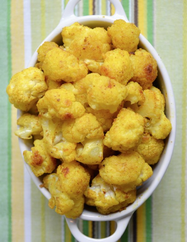 Roasted Cauliflower with Turmeric