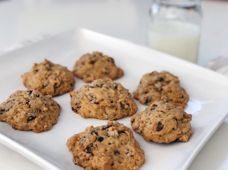 Chickpea Chocolate Chip Cookies with Einkorn Flour