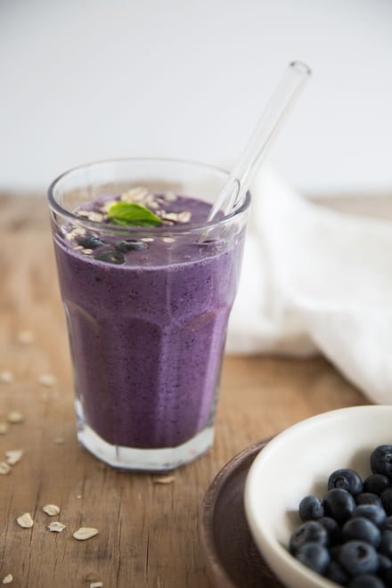 Blueberry Banana Oat Breakfast Smoothie