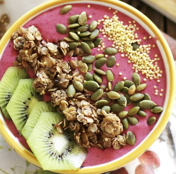 Coconut Raspberry Cooler Smoothie Bowl