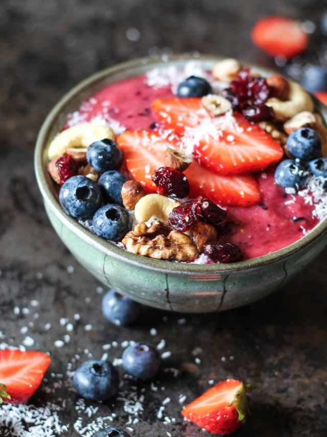 Enchanted Summer Dream Berry Smoothie Bowl Story