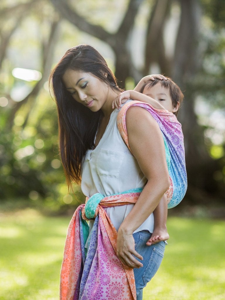 Oscha Baby Slings: Ethical & Sustainable Babywearing