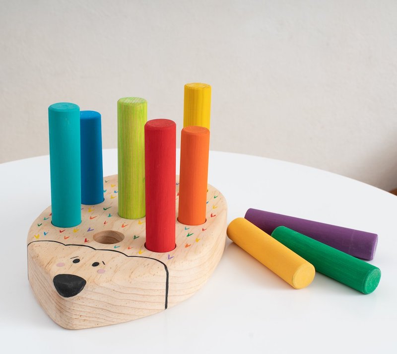 Montessori inspired toys from Wiwiurka