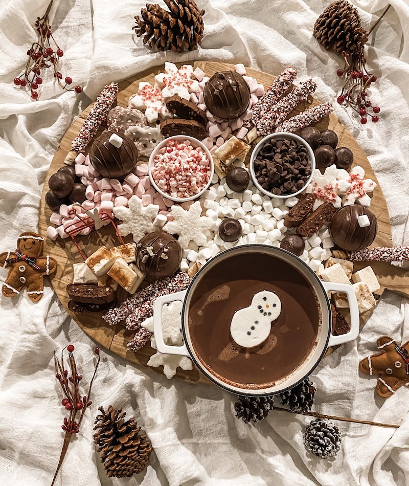 hot cocoa snack board