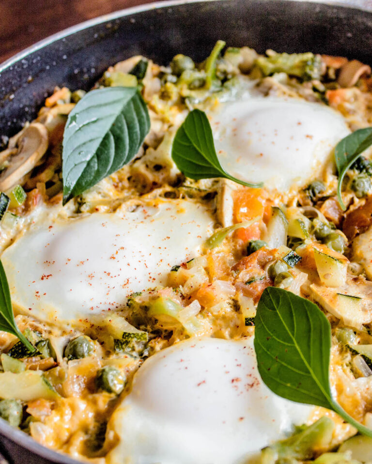 Healthy Spring Vegetable Shakshuka