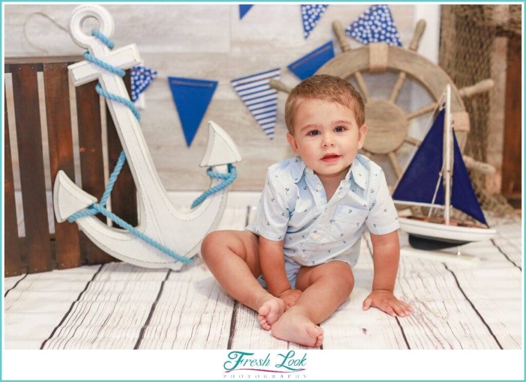 DIY 1 year old birthday photo shoot