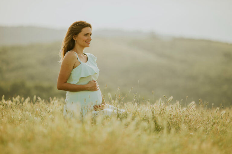 Birth Mantras: Positive Birth Affirmations for Labor