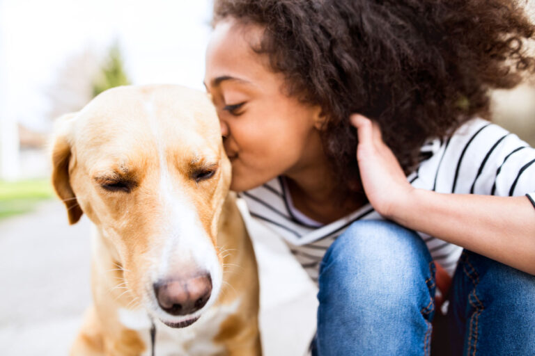 Helping Your Child Cope With the Loss of a Pet