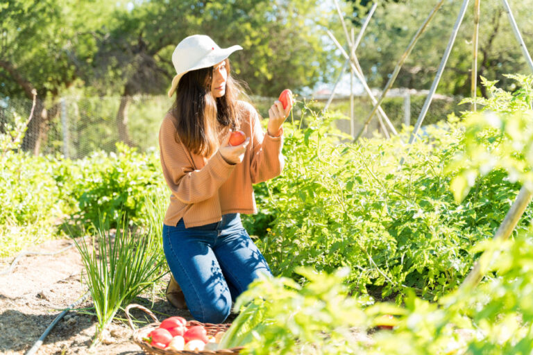 Useful Gardening Gifts for Her